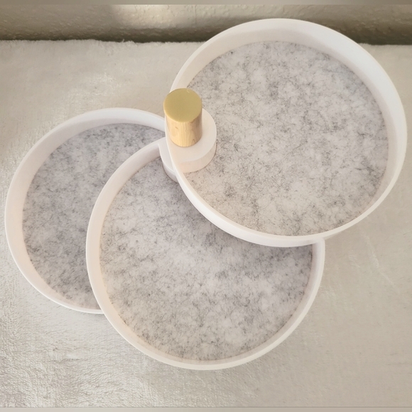 The 2Bandits Catchall Tray - Picture 3 of 5